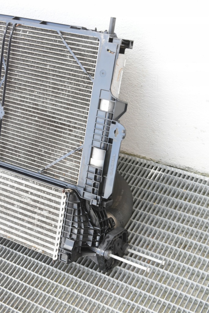 фото №6, Volvo v90 ii 2.0d комплект радіатор woda кондиціонер інтеркулер вентилятор