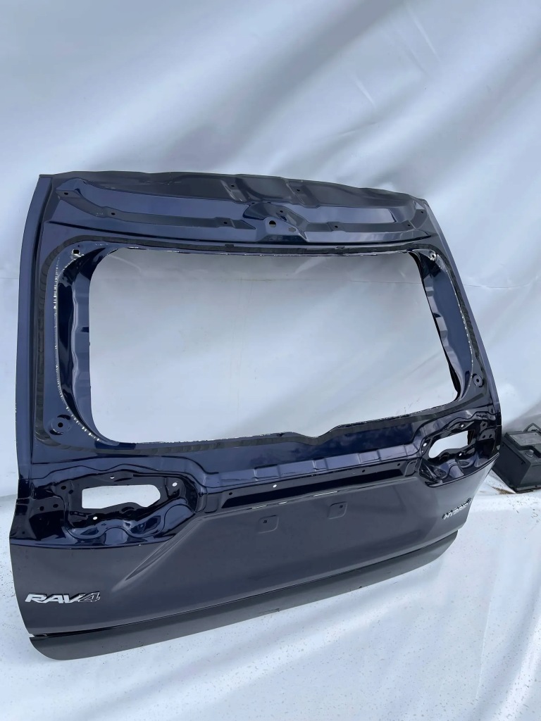 фото №3, Toyota rav4 v 2018 кришка багажника задня задня