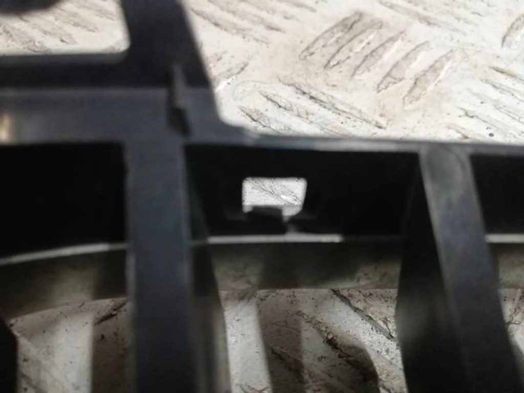 фото №5, Решітка радіатора решітка радіатора решітка радіатора ліва bmw 3 f30 f31 18801310