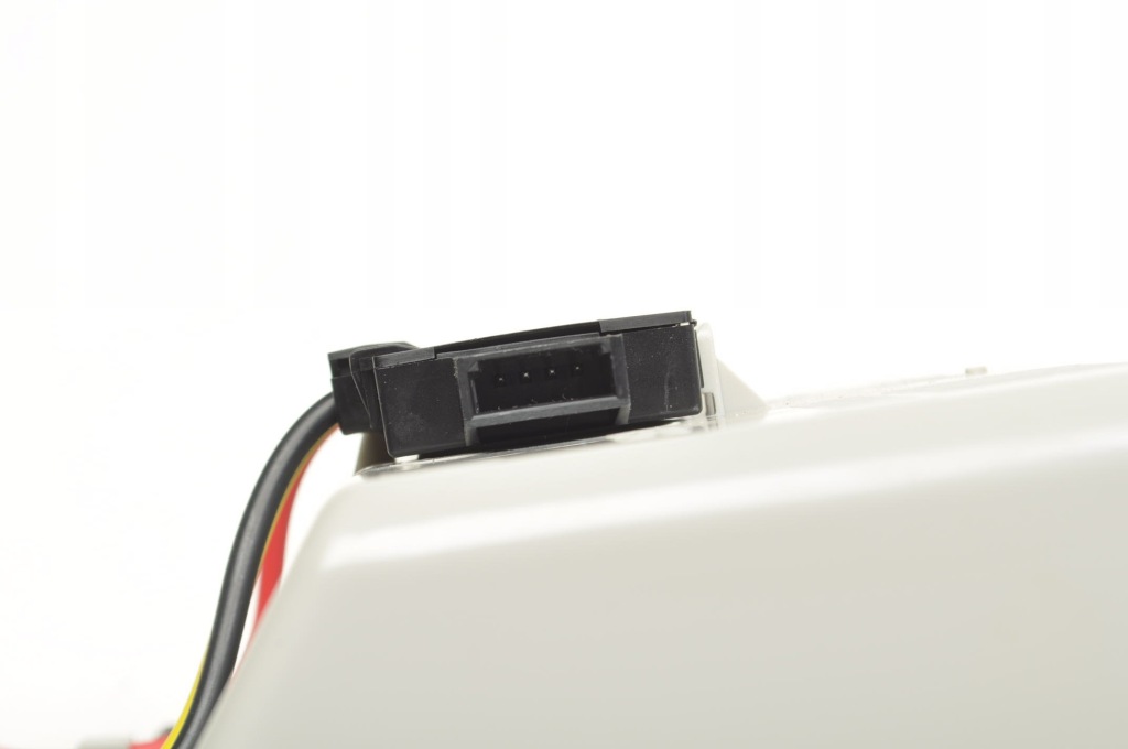 фото №14, Volkswagen tiguan iii освітлення лампа кабіни салону 571959561 5e3868837