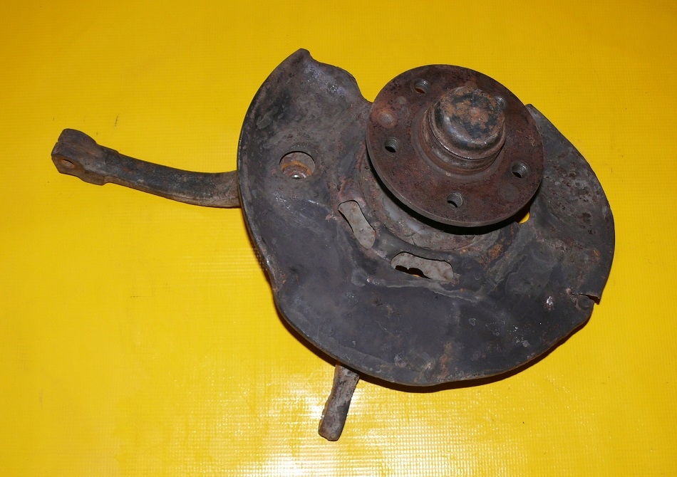 Купити Ступиця поворотний кулак правий перед mercedes s-klasa w140