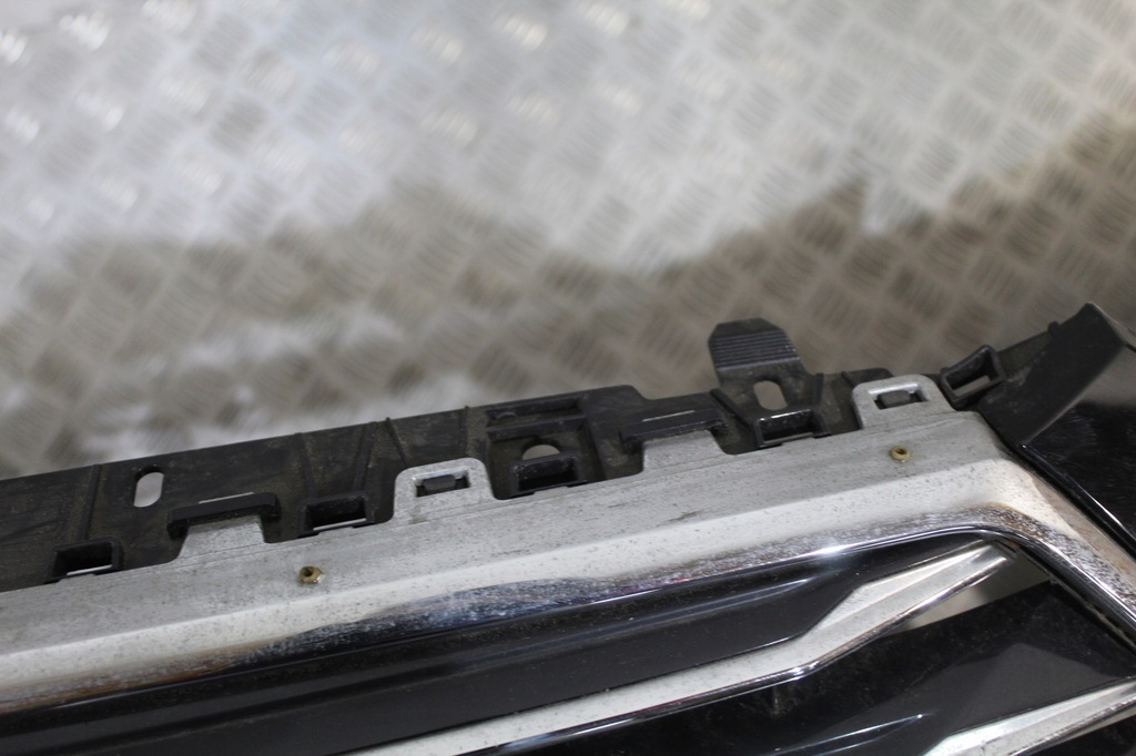 фото №7, Бампер перед передний 6x pdc камера audi a4 8w0