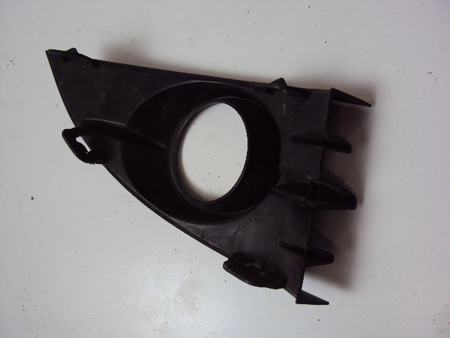 фото №3, Решётка бампера левый перед renault scenic ii lift