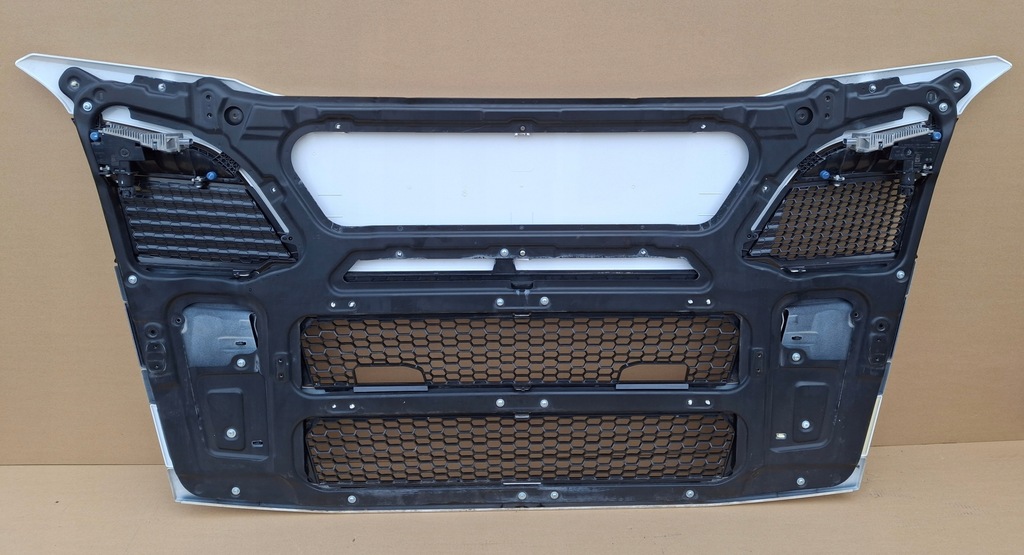 фото №7, Scania r s капот решітка радіатора решітка радіатора протитуманні фари