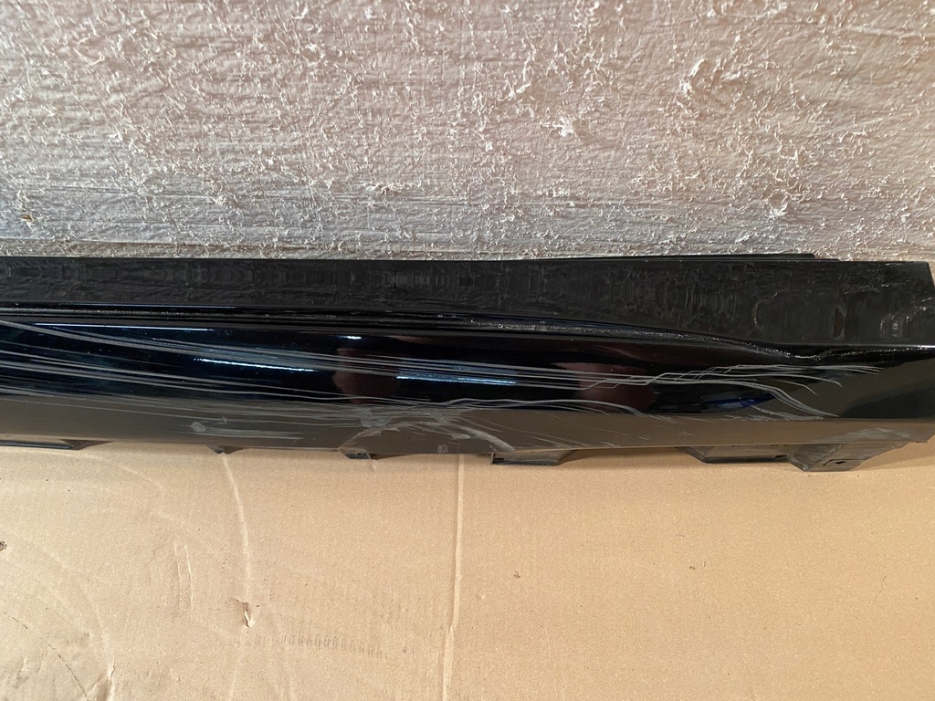 фото №4, Mercedes a-klasa w177 amg молдинг порог левая