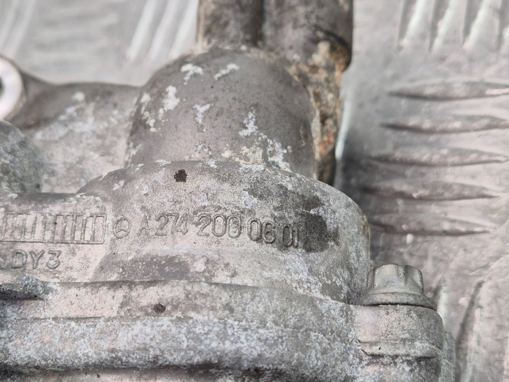 Mercedes e250 cgi w212 насос води a2742000601 m274 в Україні