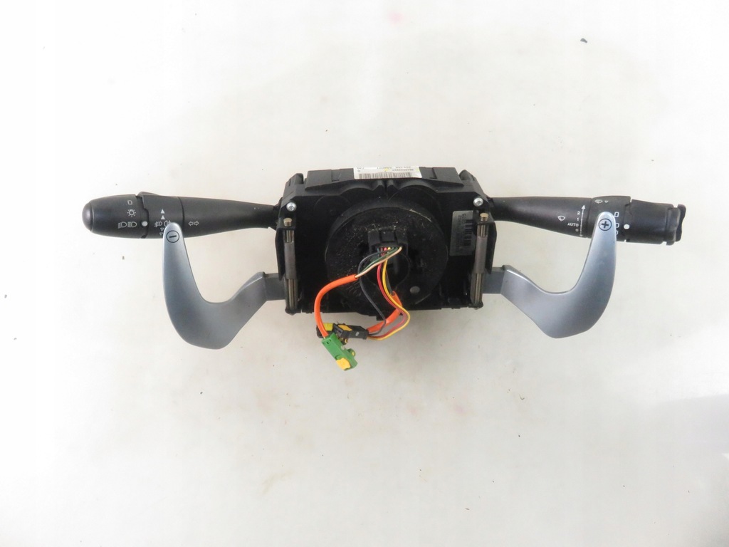 фото №1, Переключатель комбинированный citroen c2 96488229xt