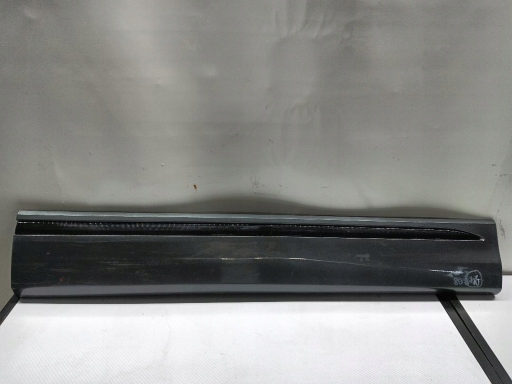 фото №1, Молдинг двері перед передня права audi q8 4m8853960