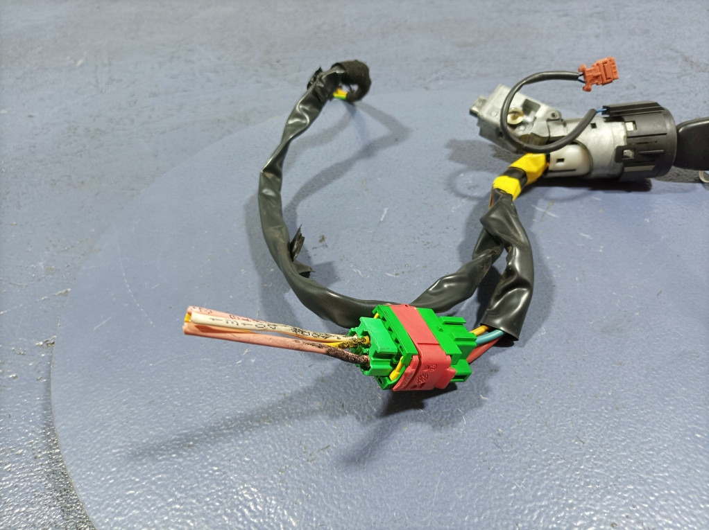 фото №6, Citroen c2 замок запалювання ключ n0501412