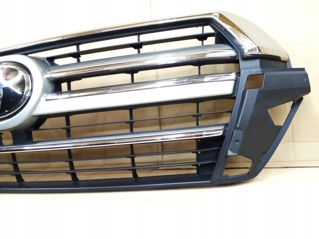 фото №8, Toyota land cruiser 200 v8 2016 2017- решётка радиатора решётка радиатора