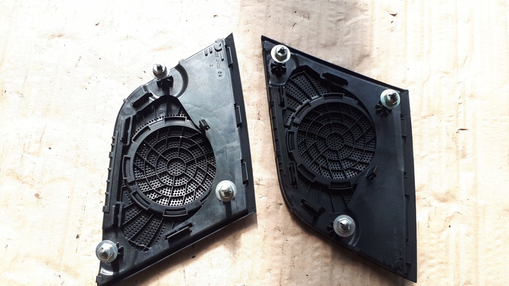 фото №7, S4 b8 lift a4 заглушка консоли bang olufsen правая левая kpl