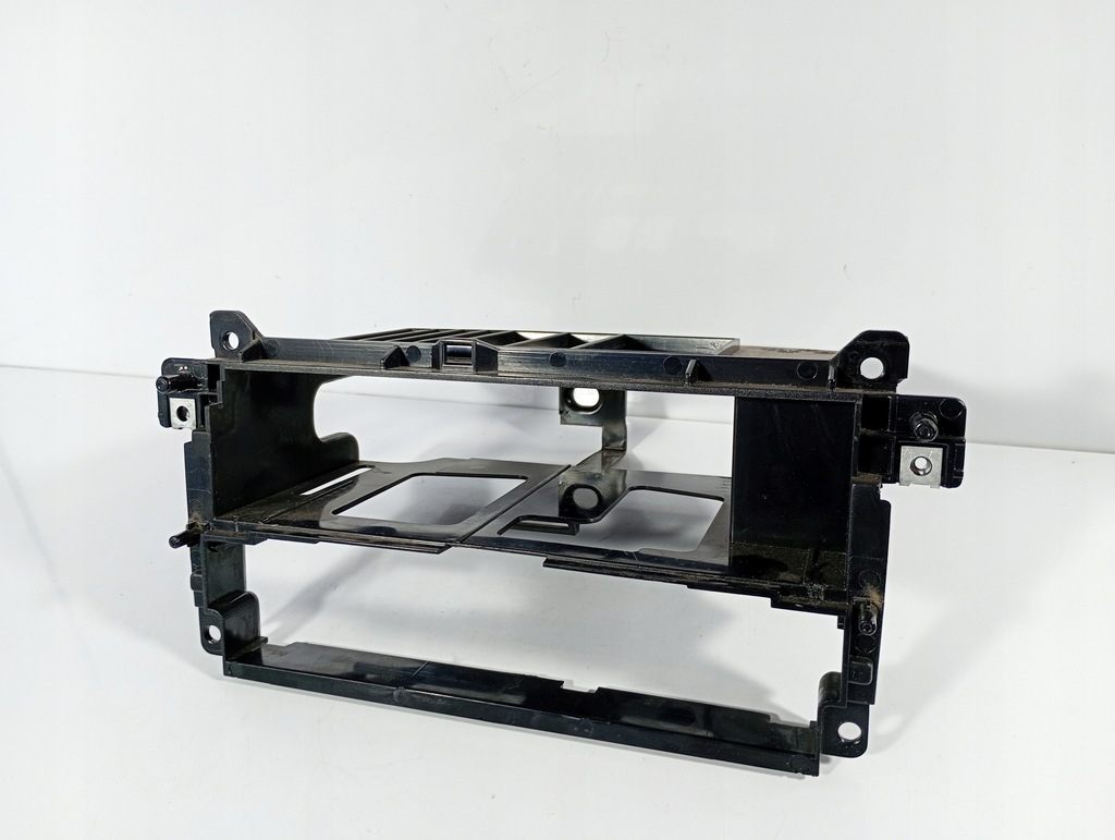 фото №3, Bmw 3 e46 98-05 внутрішня рамка заглушка радіо оригінальний номер 51458196112