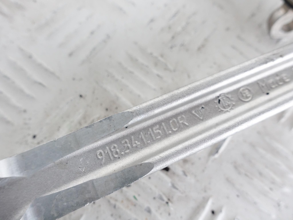 фото №9, Porsche 918 spyder важіль верхній перед l=p