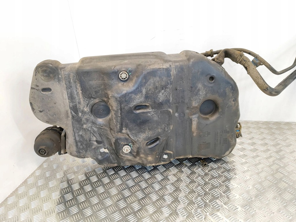 фото №10, Opel astra k 2016 бак пального