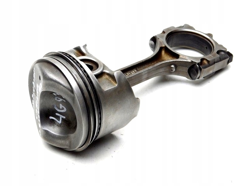 фото №1, R/21 mitsubishi carisma 1.8 gdi поршень шатун 6lo