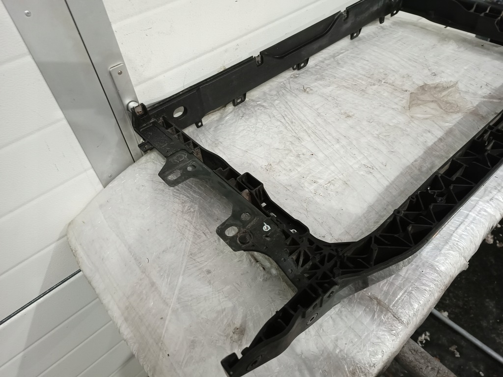 фото №12, Hyundai elantra vi - pas передній підсилювач