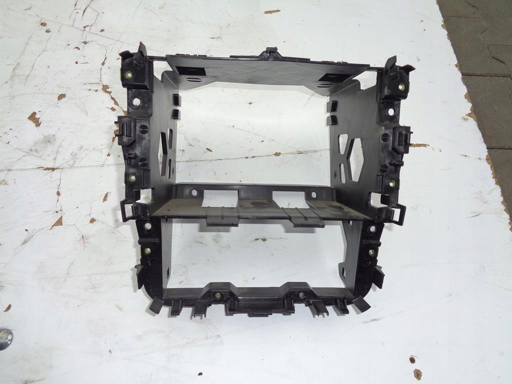 фото №1, Корзина pod радіо vw scirocco