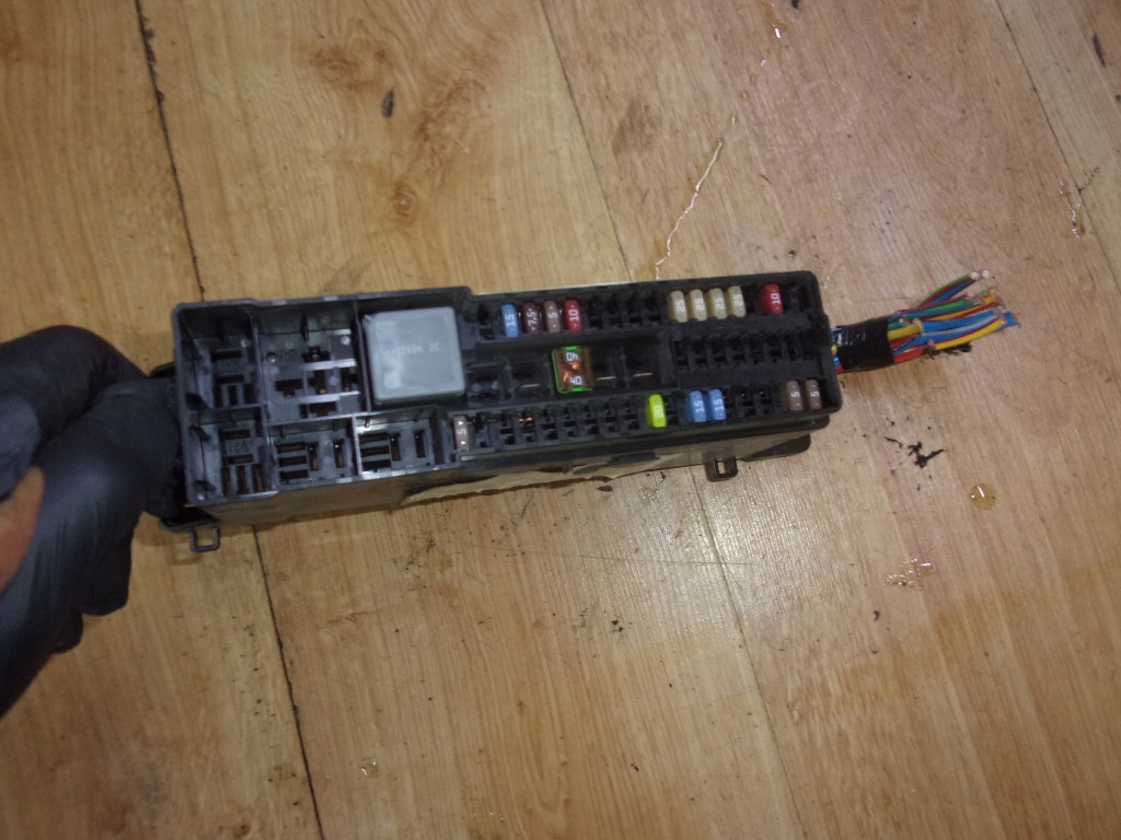 фото №1, Ford c-max ii mk2 коробка запобіжників 1.6 tdci