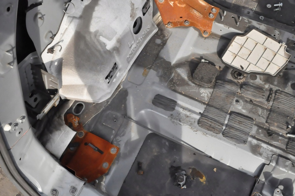 фото №11, Nissan x-trail iv t33 pas задня задній крила лівий правий чверть піддон kbyg