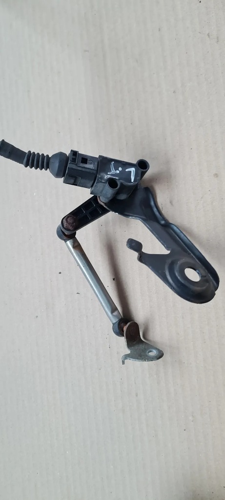 фото №11, Sq5 8r q5 lift датчик выравнивание ксенон лампа задняя s4 b8 a4 1t0907503a