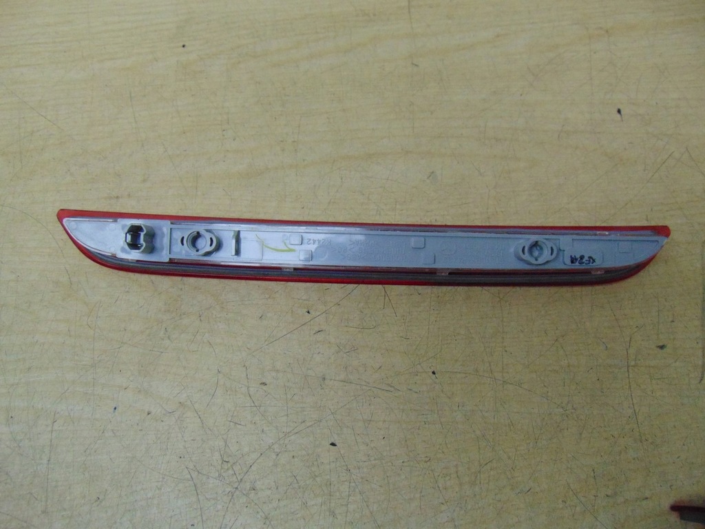 фото №10, Лампа третій світло стоп mazda 2 ii de d46151580