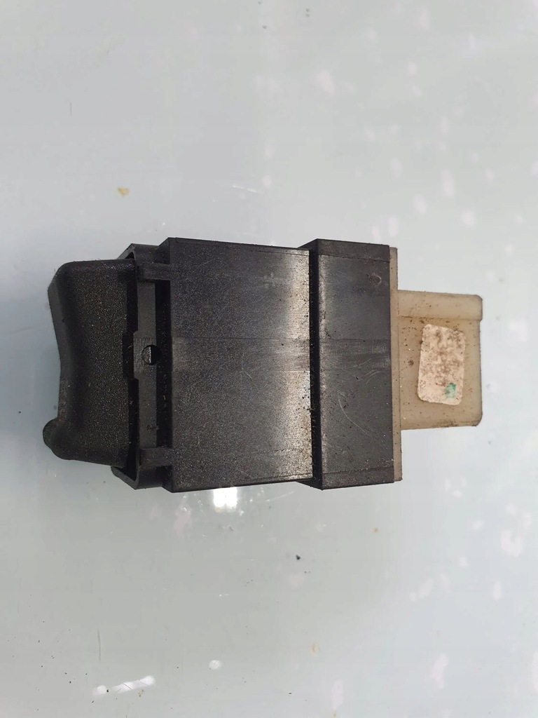 фото №6, Chrysler pt cruiser 2004 кнопка контроля тяги asr