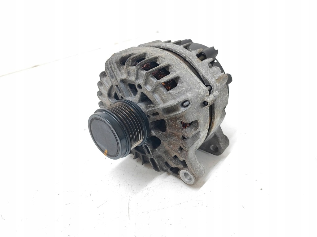 Купить Peugeot 3008 2 2016 генератор