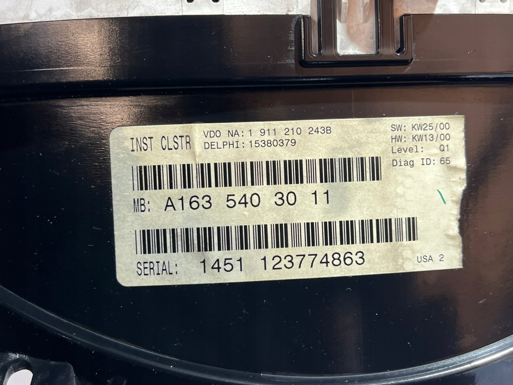 Купити Лічильник прилади mercedes-benz w163 ml a1635403011