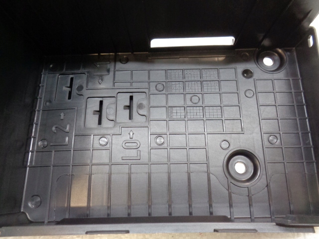 Купить Peugeot 208 2008 c3 3 aircross ds3 cactus crossland основание аккумулятор