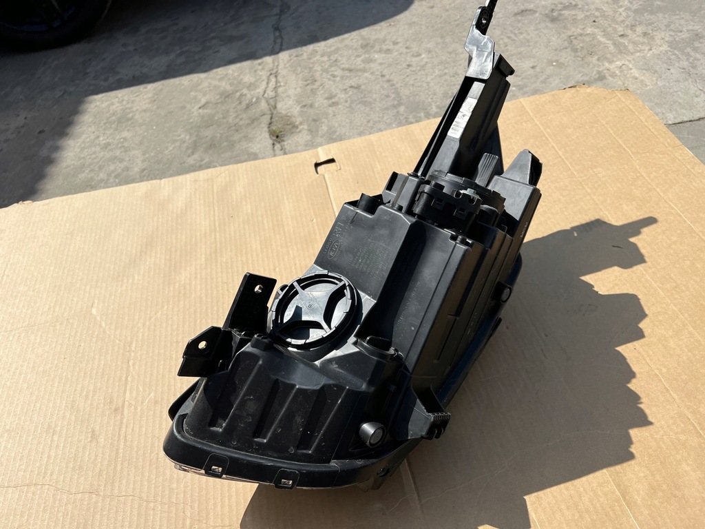 фото №9, Kia stonic лампа правий перед права передня оригінал europ