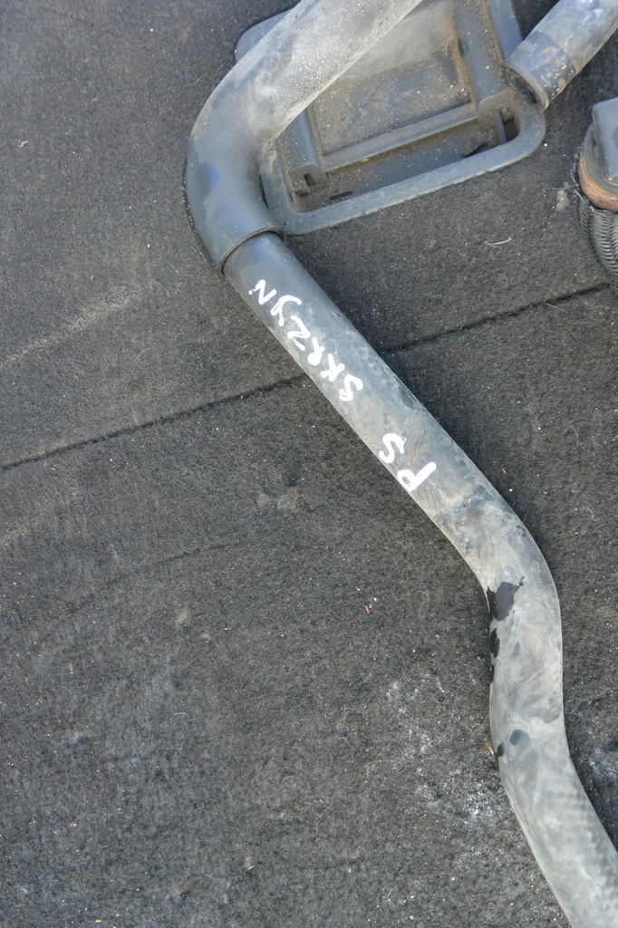 фото №6, Шланг wody труба wąż toyota prius plus + 1.8 бензин комплект