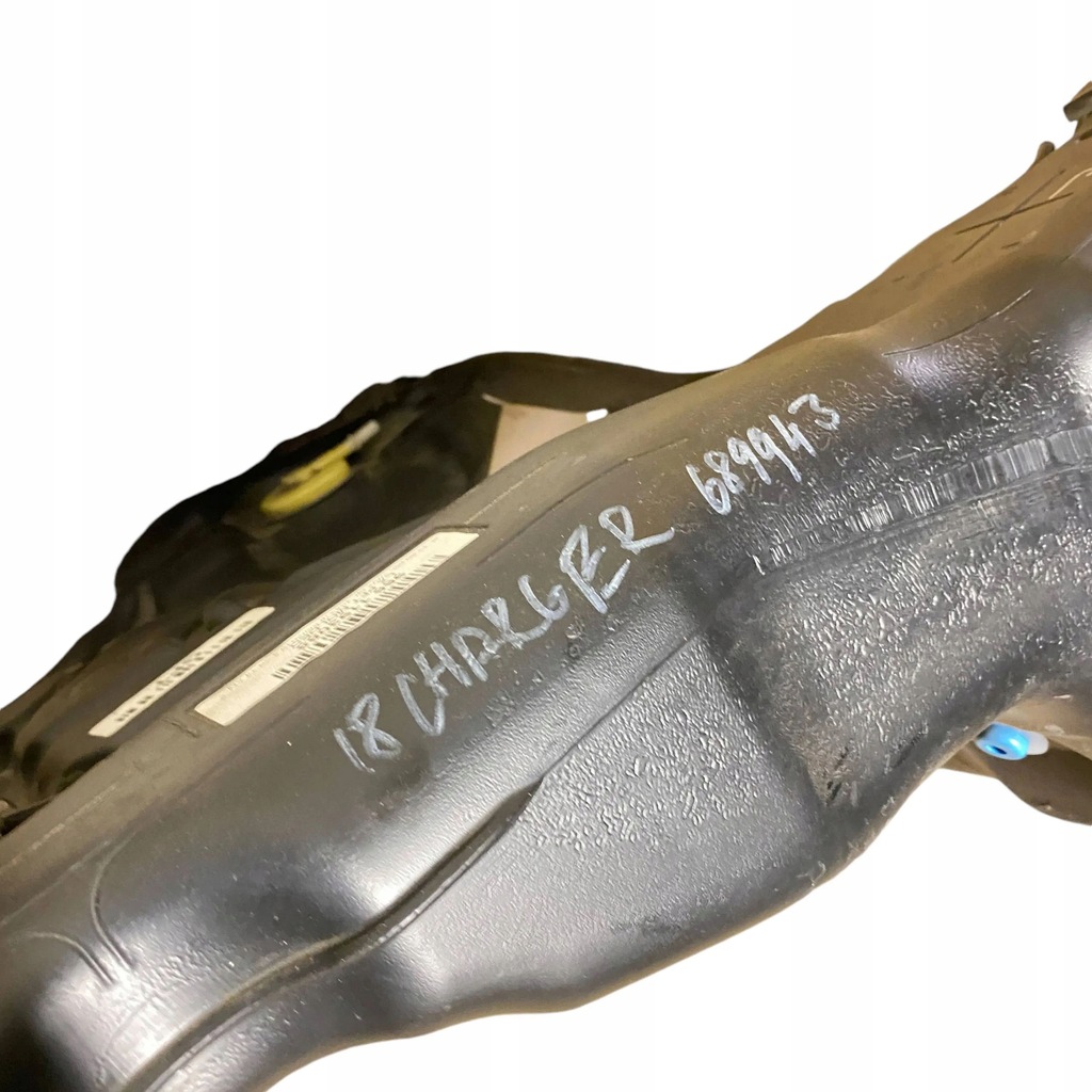 фото №8, Dodge charger 2019 бачки