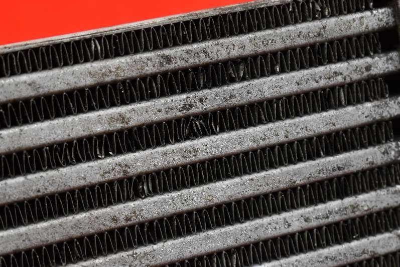 фото №7, Радіатор інтеркулер 9657073480 citroen c5 ii x7 iii 2.0 hdi 136 km 08-17