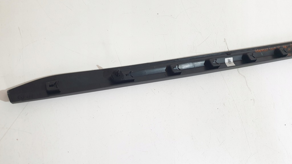 фото №7, Молдинг дверь правая перед renault clio v 801866756r