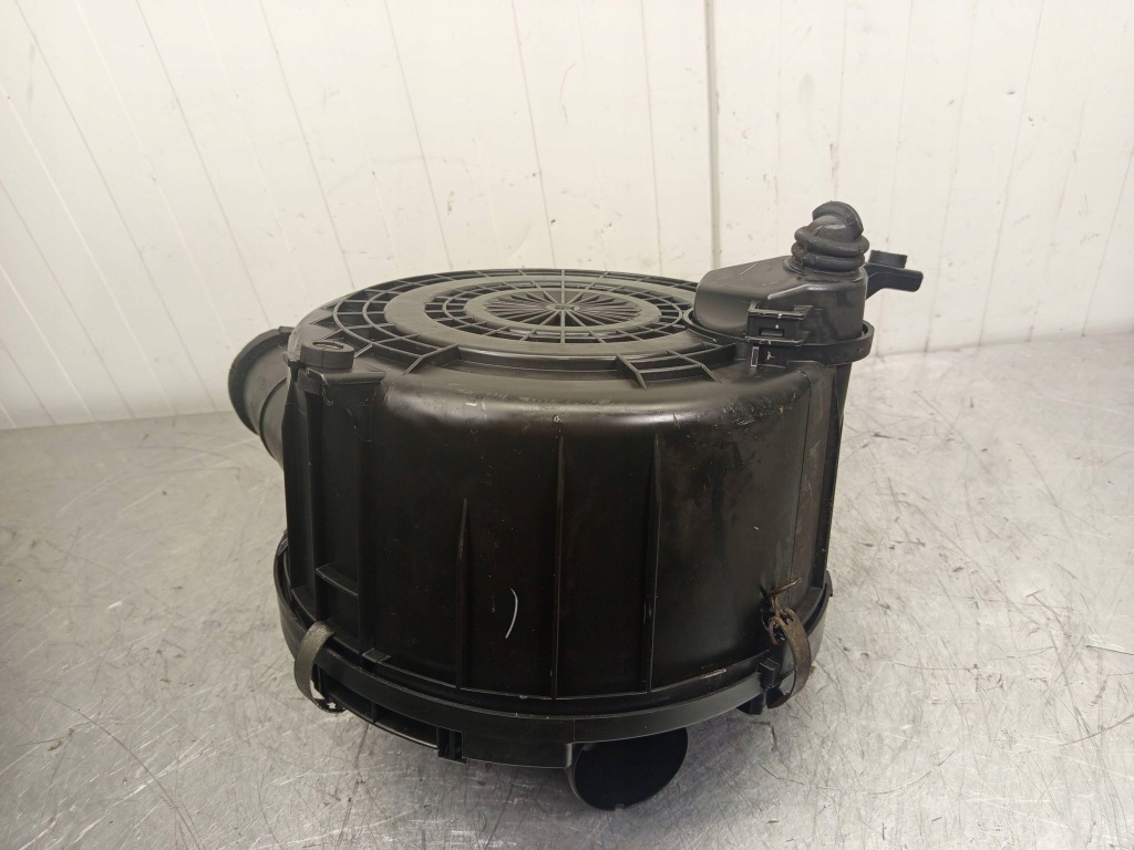 фото №6, Корпус фильтра воздуха toyota hilux 2.5 3.0 d4d an10, an20, an30