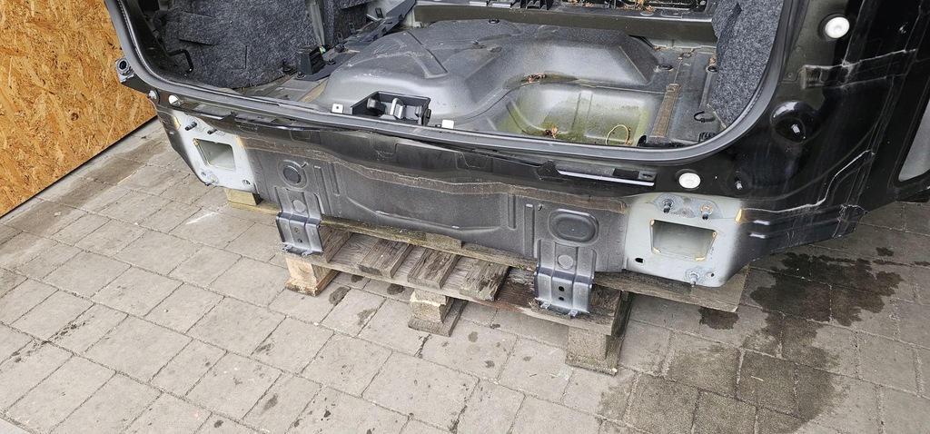 фото №1, Volvo c40 pas задня задній