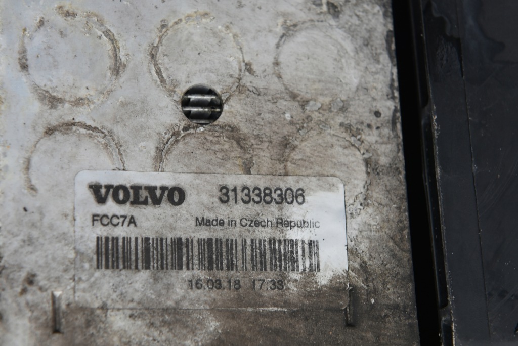 фото №11, Volvo v90 ii 2.0d комплект радіатор woda кондиціонер інтеркулер вентилятор