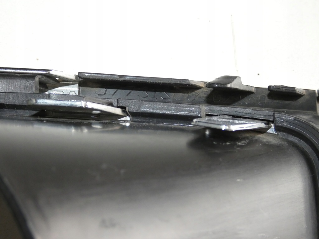 фото №9, Решётка бампера, рамка hal subaru forester iv левая