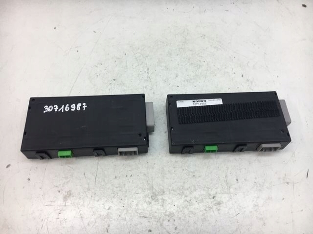 фото №1, Volvo xc60 v70 s80 модуль блок керування фаркоп 30716987