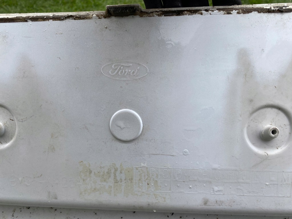 фото №11, Ford focus mk3 iii накладка крышка багажника задняя kombi bs71-n423a40-a оригинал