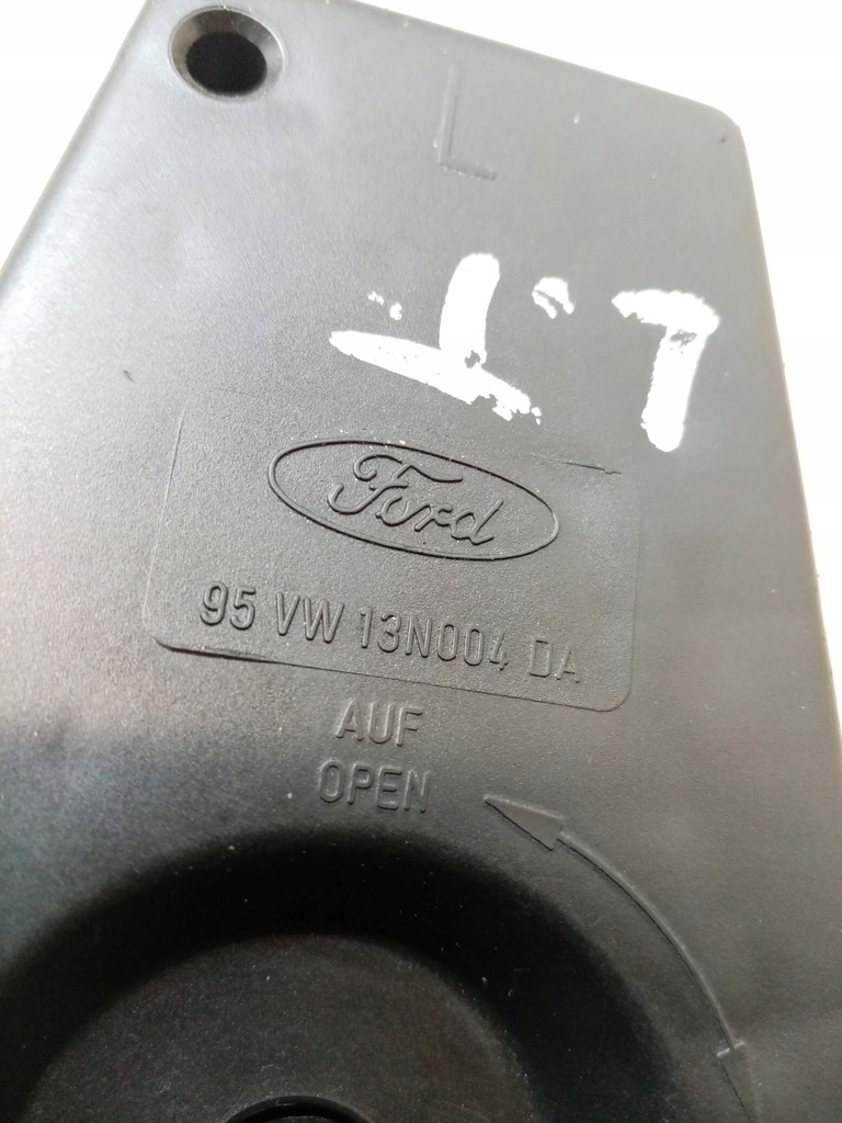 фото №9, Вкладиш лампи лівий правий задня galaxy 2.0 95vw13n004ea