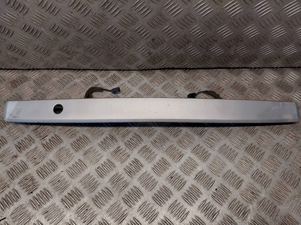 фото №11, Накладка крышки багажника + ручка kia sorento i yl 81240-3e000 81230-3e000