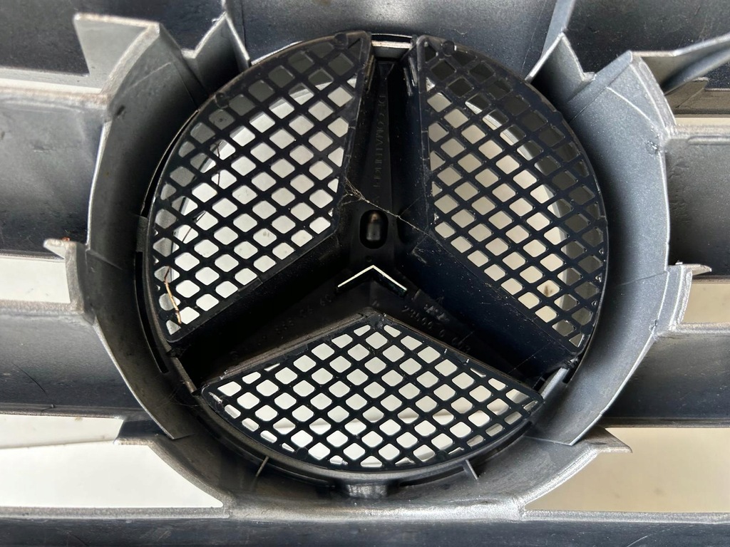 фото №10, Mercedes a 169 решётка радиатора решётка радиатора 1698800183 оригинал