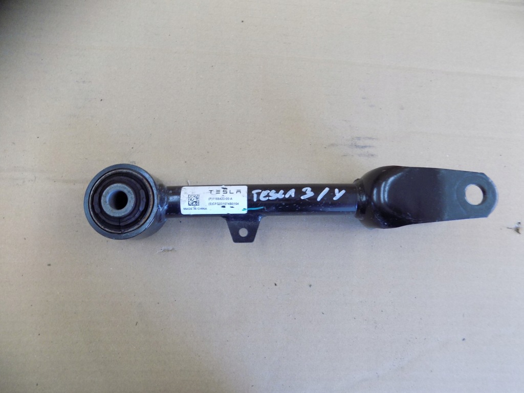 Купити Важіль задній задній tesla model 3/y 1188423-00-a оригінал