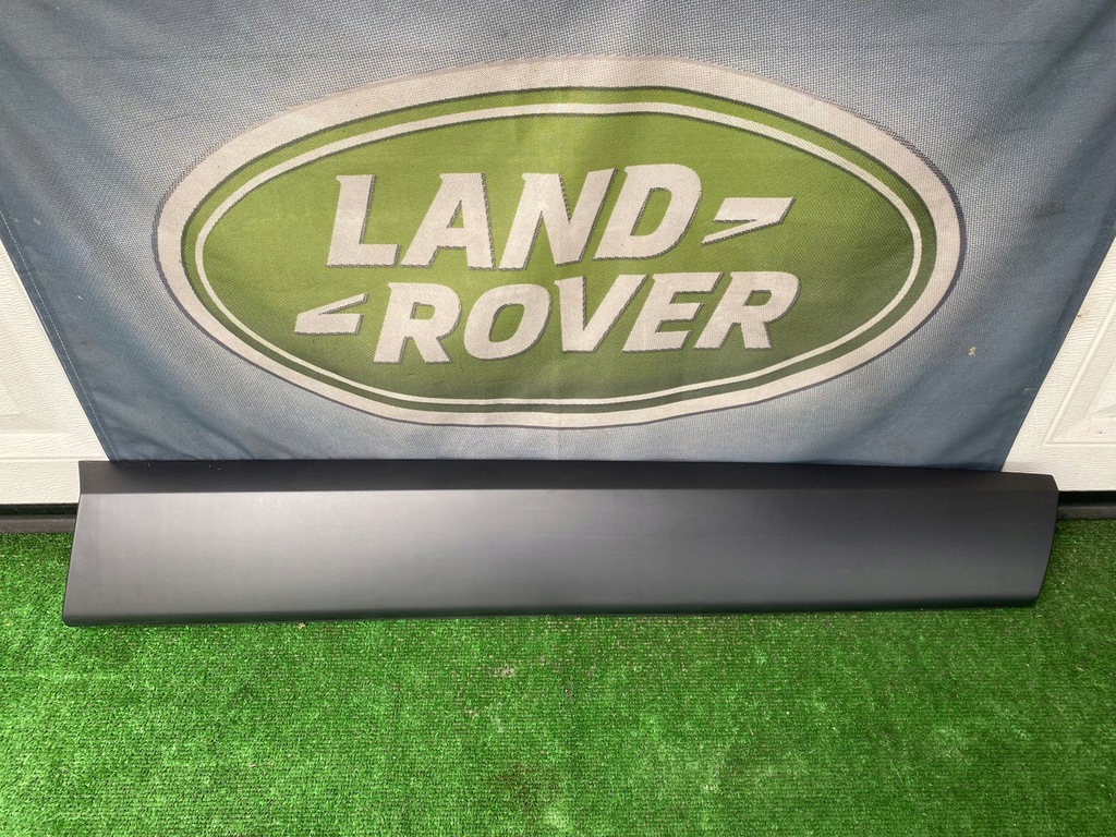 фото №1, Jaguar f-pace x761 молдинг двері правий перед