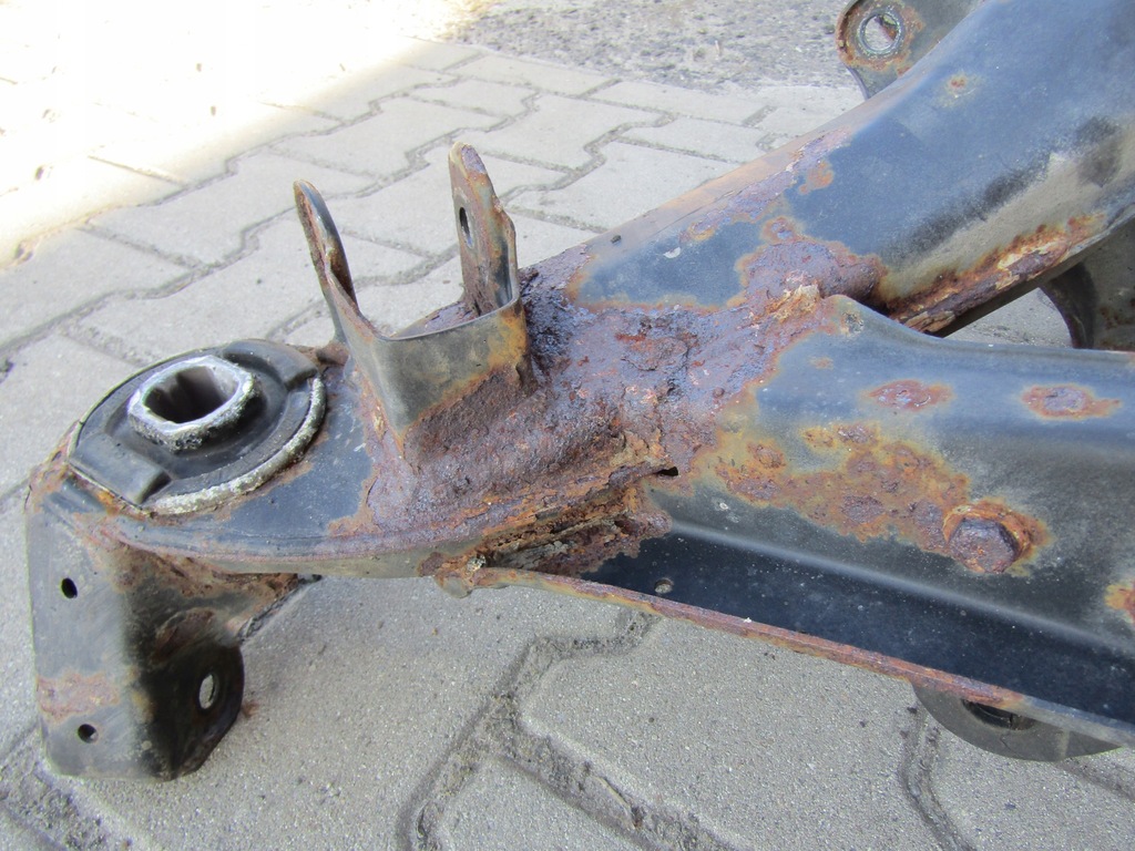 фото №10, 8 mercedes w201 190 балка os задняя подрамник подвеска задние