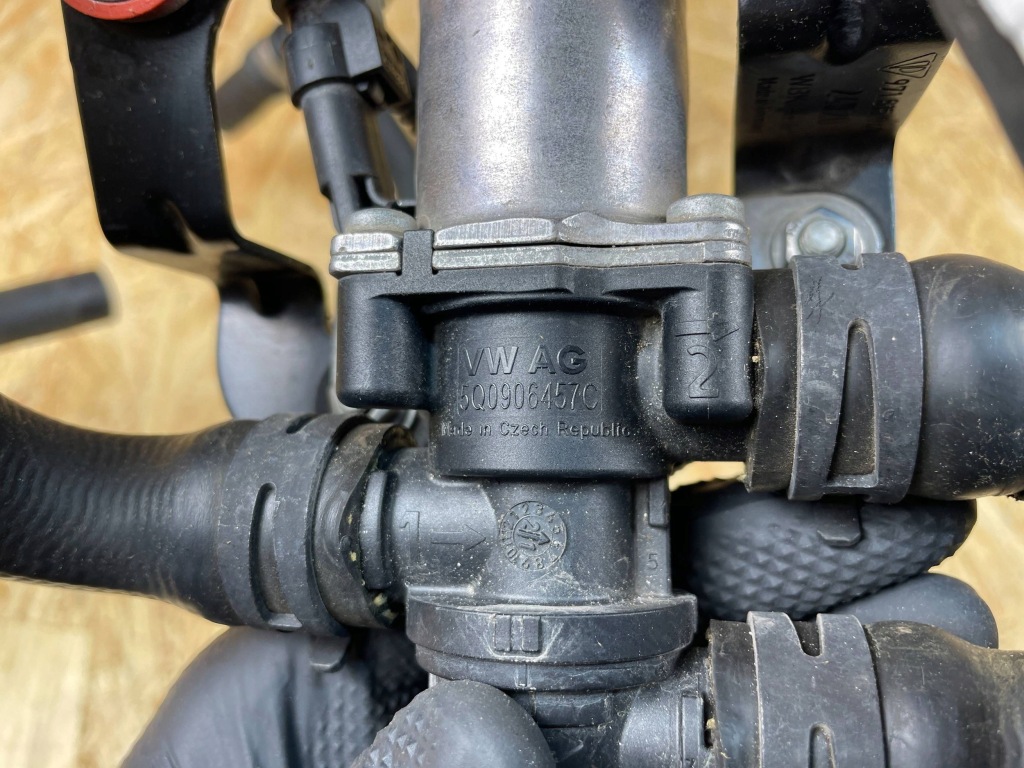 фото №13, Патрубок труба шланг води porsche panamera 971 971815091 5q0906457c