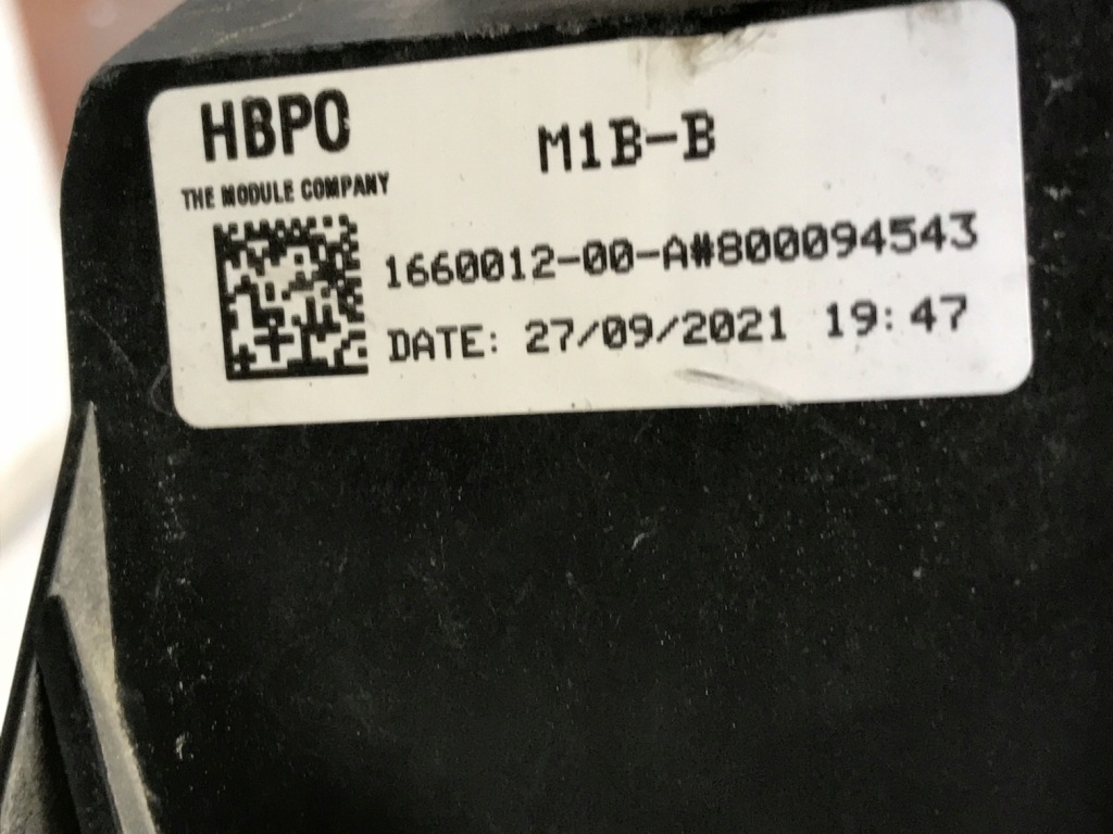 Tesla model y підсилювач ремінь перед 1660012-00-a Зі Шроту