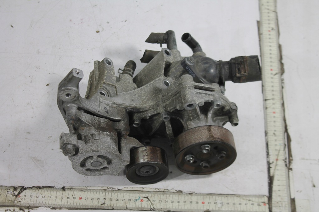 фото №4, Насос wody основание r2aa-15176 mazda 6 gh 2.2d 07-