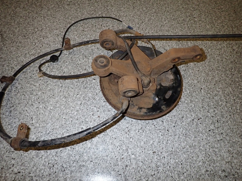 фото №9, Suzuki liana 01-07 поворотный кулак ступица задняя левая